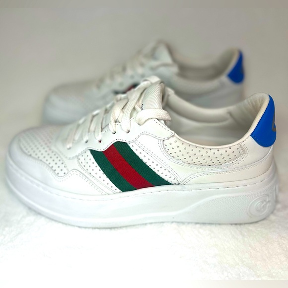COPY - Authentic Gucci Sneaker with web - Picture 1 of 6